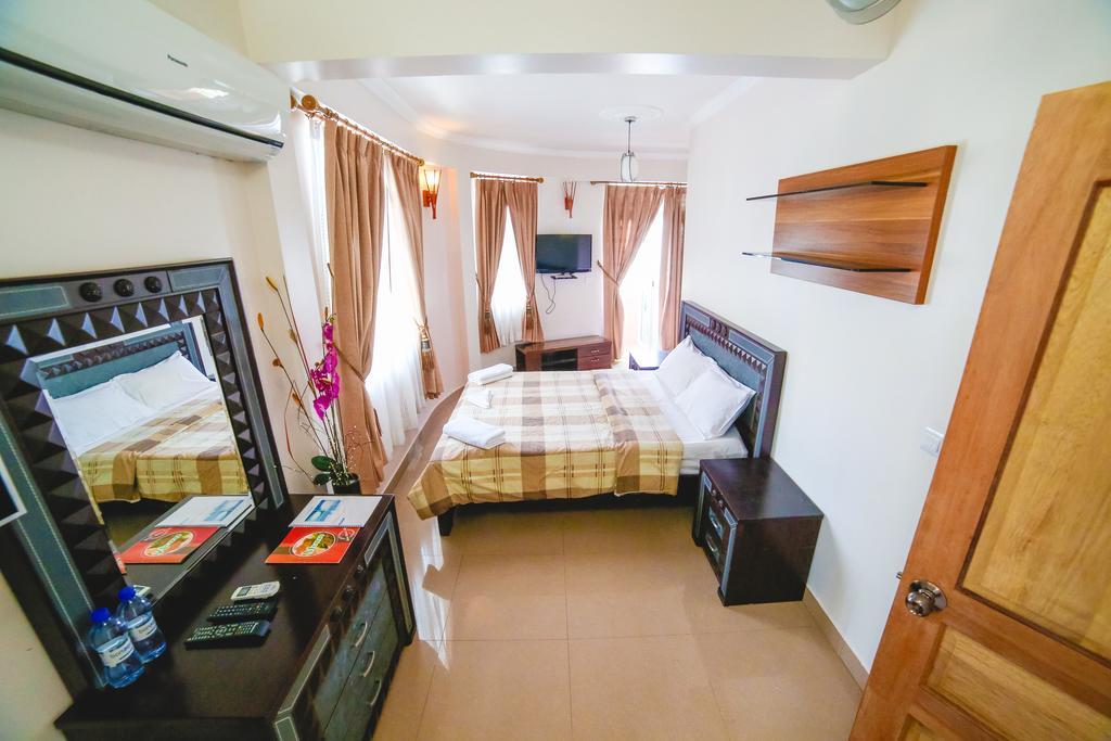 Relax Beach Inn Male Bagian luar foto